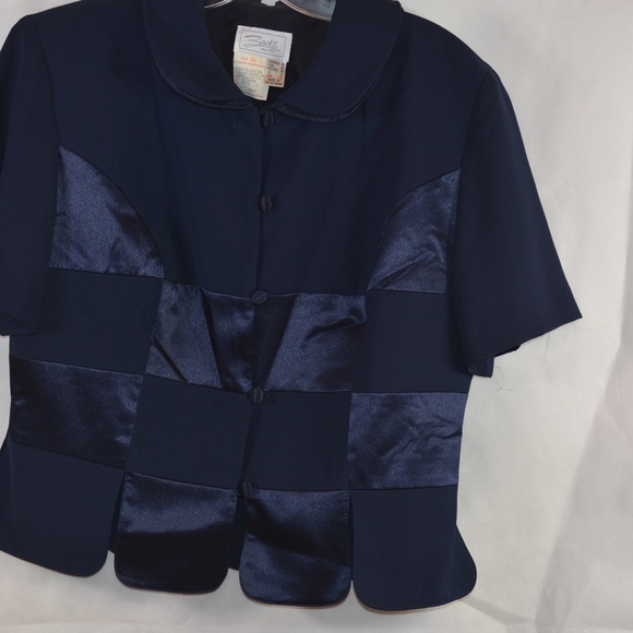 Zacks Crop Jacket SZ 14 - Picture 3 of 3